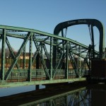 Stille und Harmonie Die Nassau-Brücke in Wilhelmshaven
