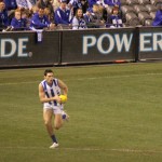 Australian Football Aussie Rules Footy 06 - Run IMG_2384-2 Australian Football Aussie Rules Footy 06 - Run IMG_2384-2
